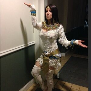 Yo! Mummy Costume and accessories